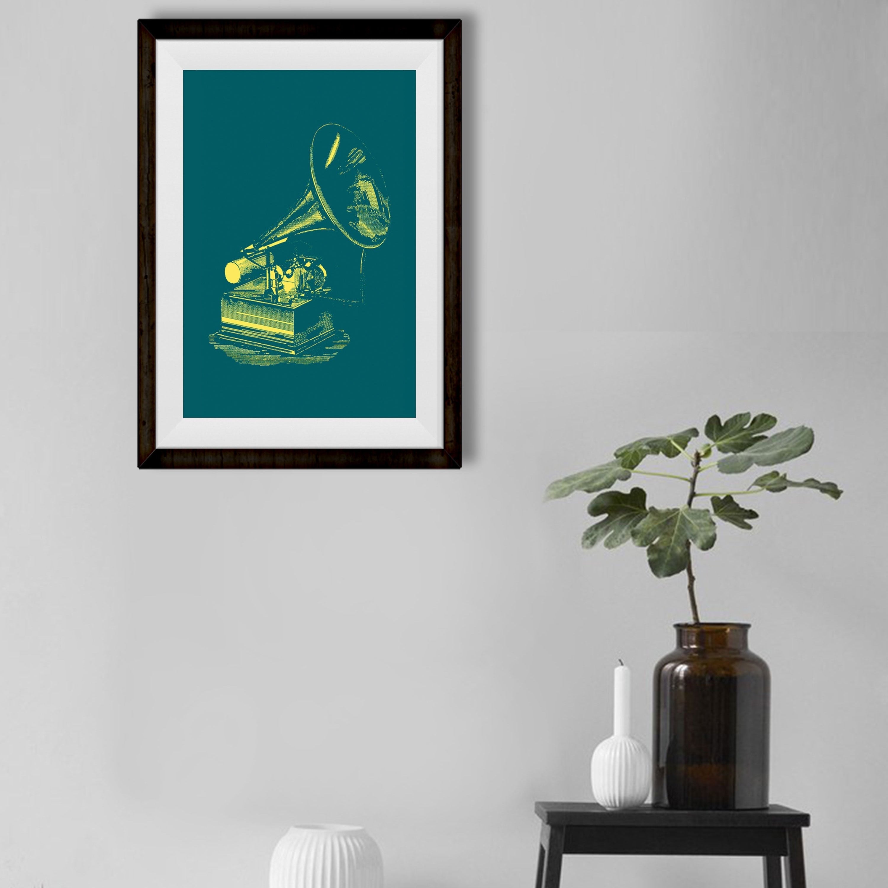 Gramophone Vintage Painting - Meri Deewar 2 : 3 Vertical Premium Wall Art Canvas by MeriDeewar