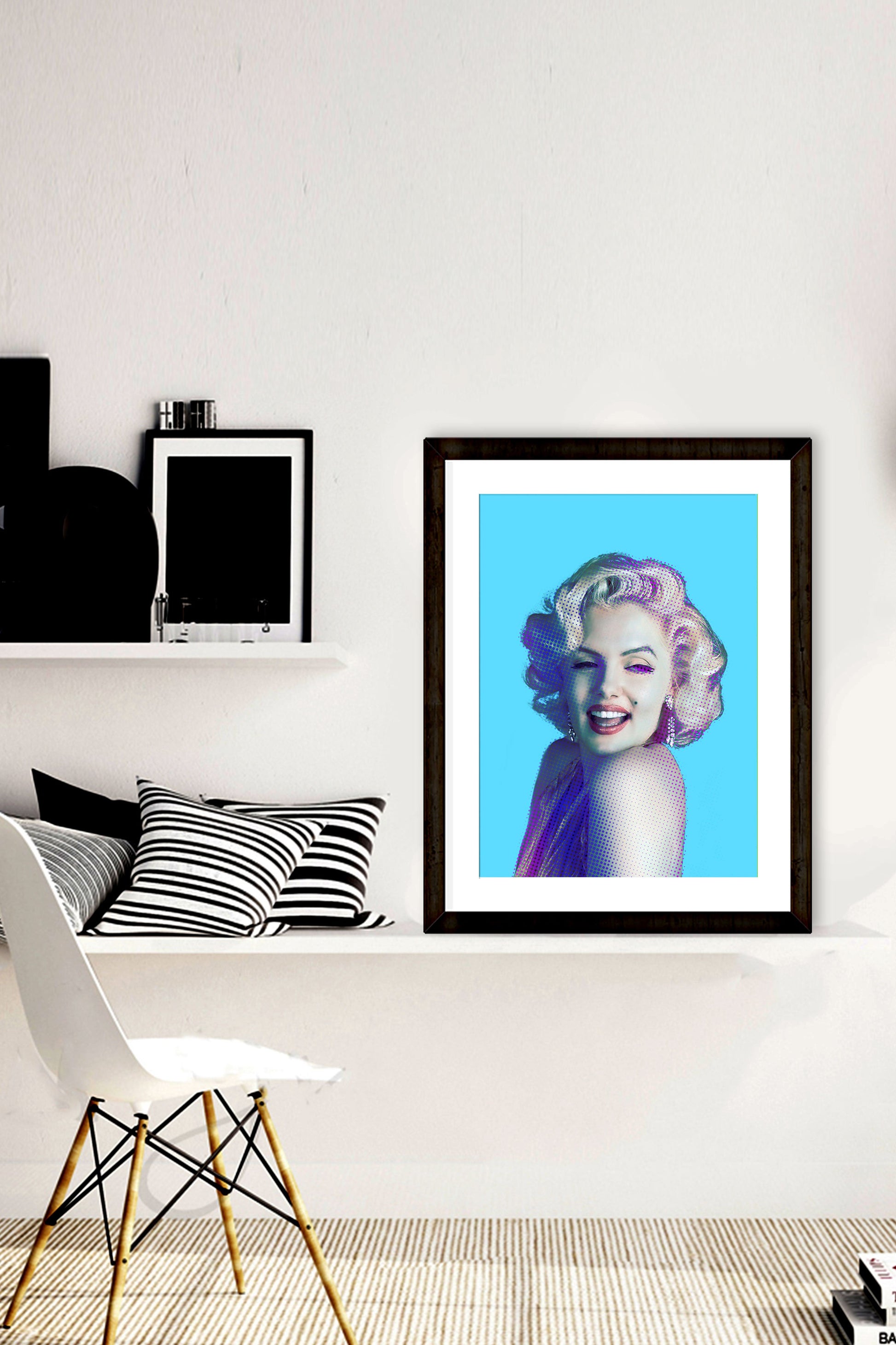 Marilyn Monroe B Poster- Meri Deewar Poster A3 / Poster Premium Wall Art Canvas by MeriDeewar