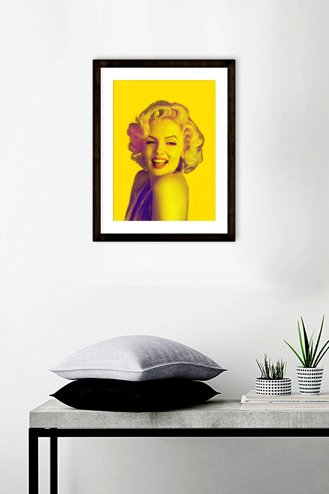 Marilyn Monroe Y Poster- Meri Deewar Poster A3 / Poster Premium Wall Art Canvas by MeriDeewar